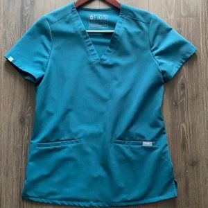 Like new FIGS Hunter green Casma scrub top